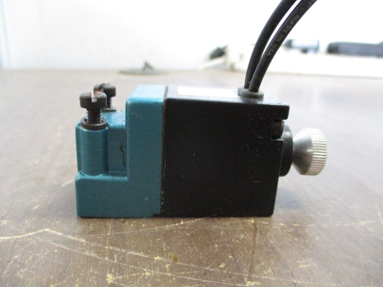 MAC Solenoid Valve 132B-114BABA 110/120V 50/60Hz 6.8W 150PSI Used