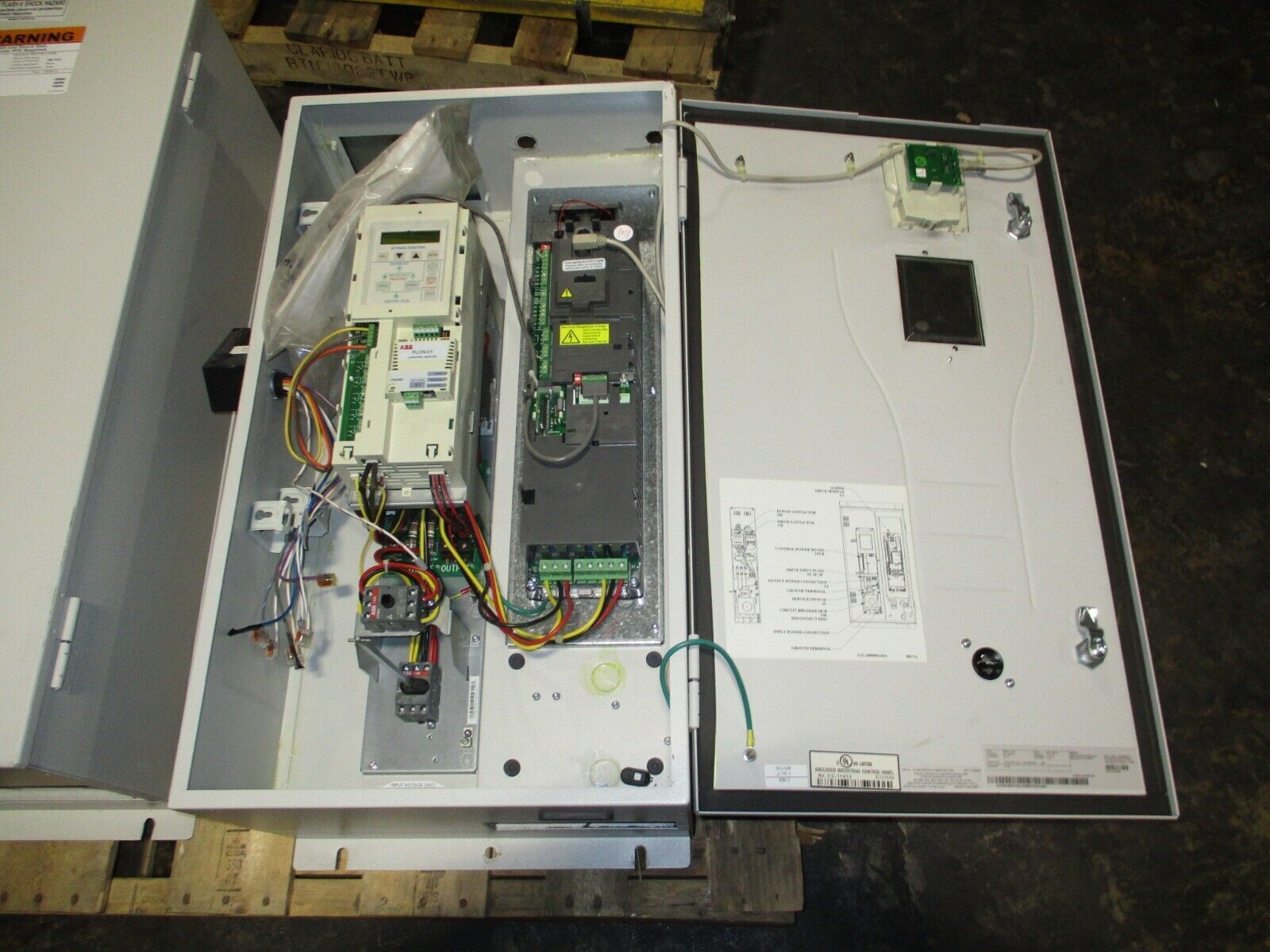 ABB ACH550 AC Drive w/ Bypass ACH550-BDR-015A-4+B055+F267+K452 10HP 3Ph Used