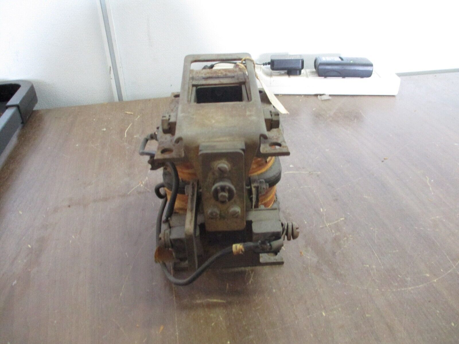 GE CR9503-206B Solenoid 4986335-AF1 125VDC Used