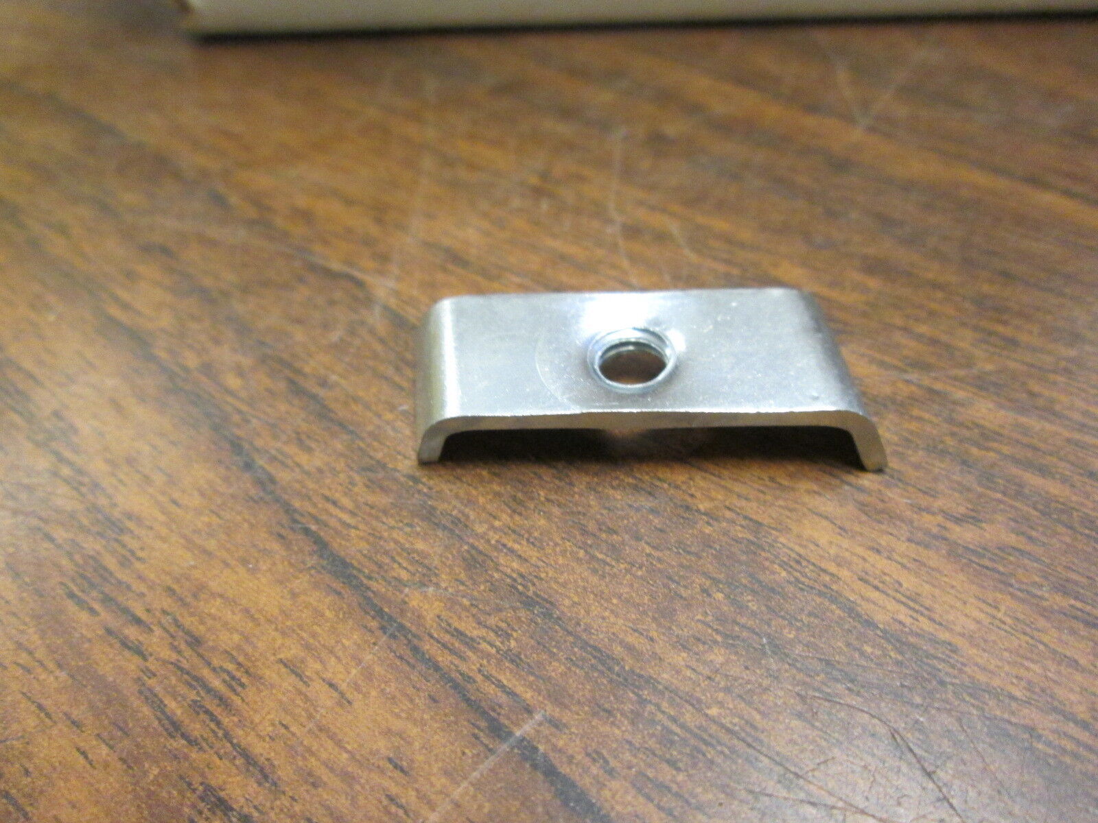 B-Line Fixture Nut B436 *Approx 100* New Surplus