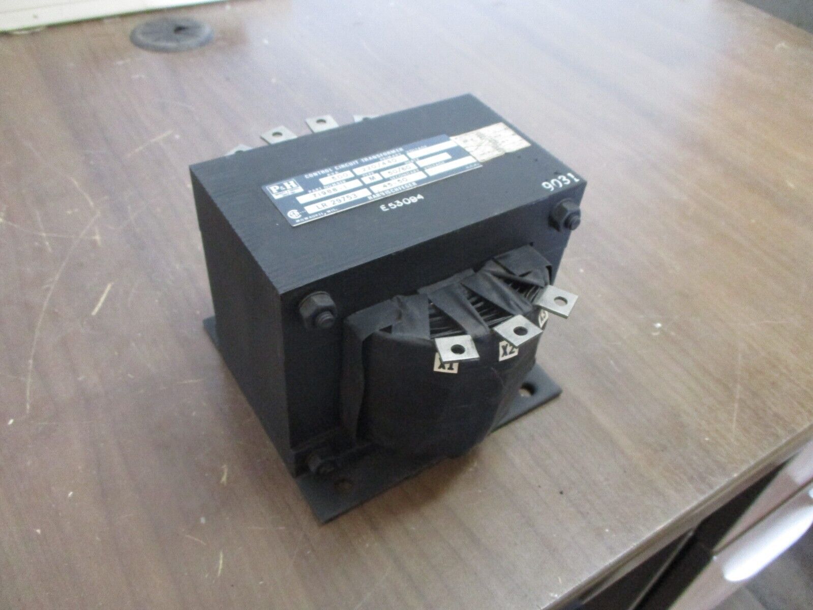 P&H Control Transformer 71988-1 0.500kVA Pri: 220/440V Sec: 45-50V 50/60Hz Used