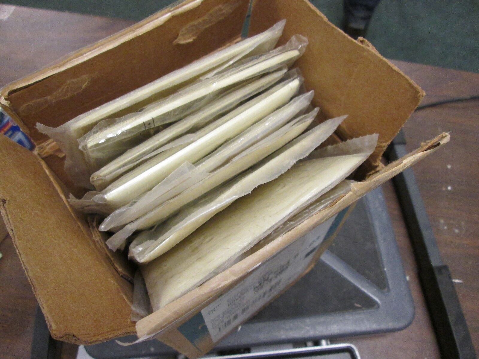 2 Gang Blank Cover Ivory *Lot of 20* New Surplus