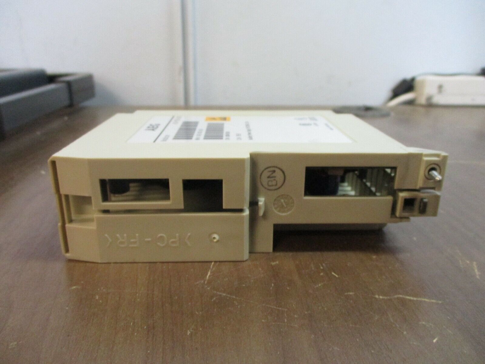 AEG Modicon Auxiliary Power Supply AS-P120-000 115/230V 1A Used