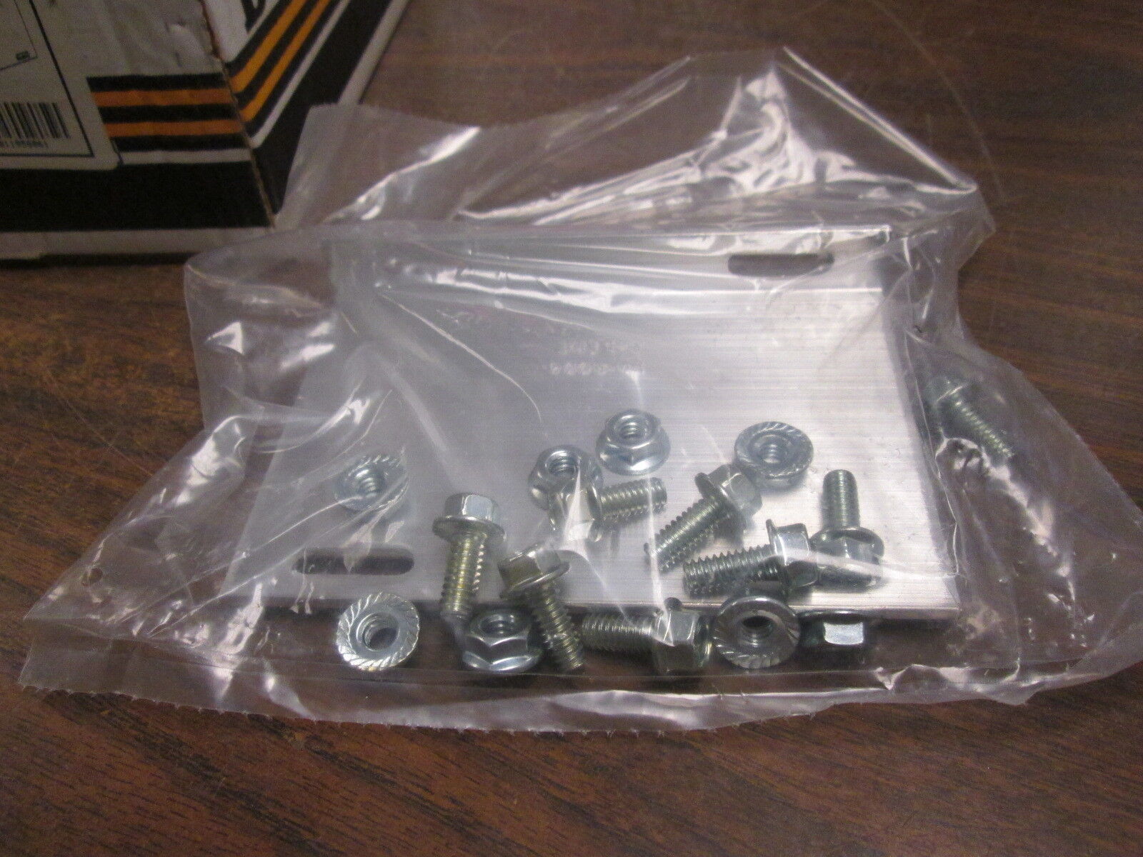 Cooper B-Line Splice Plate 9A-R004 *Box of 10 Sets* New Surplus