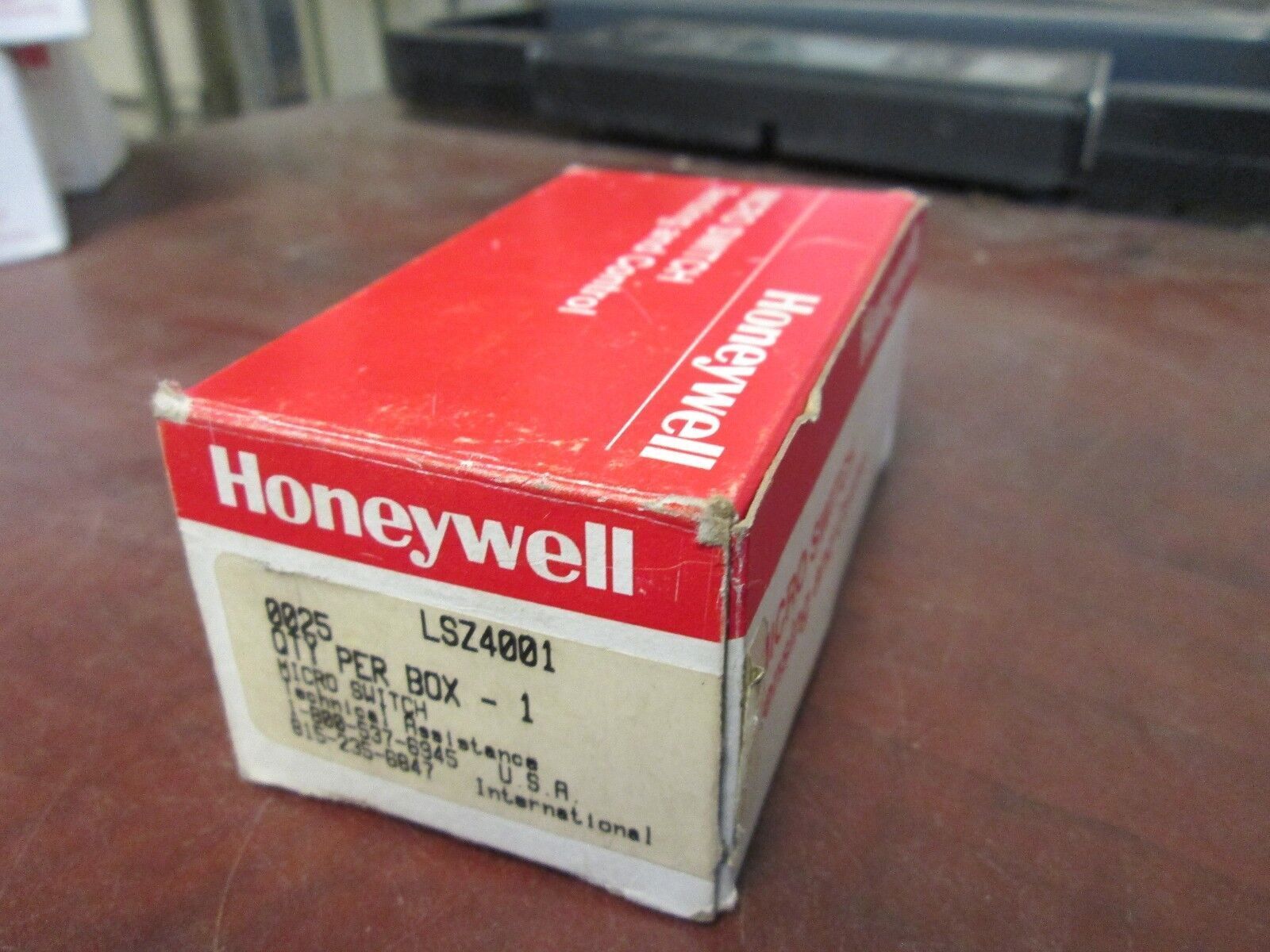 Honeywell Micro Switch LSZ4001 New Surplus