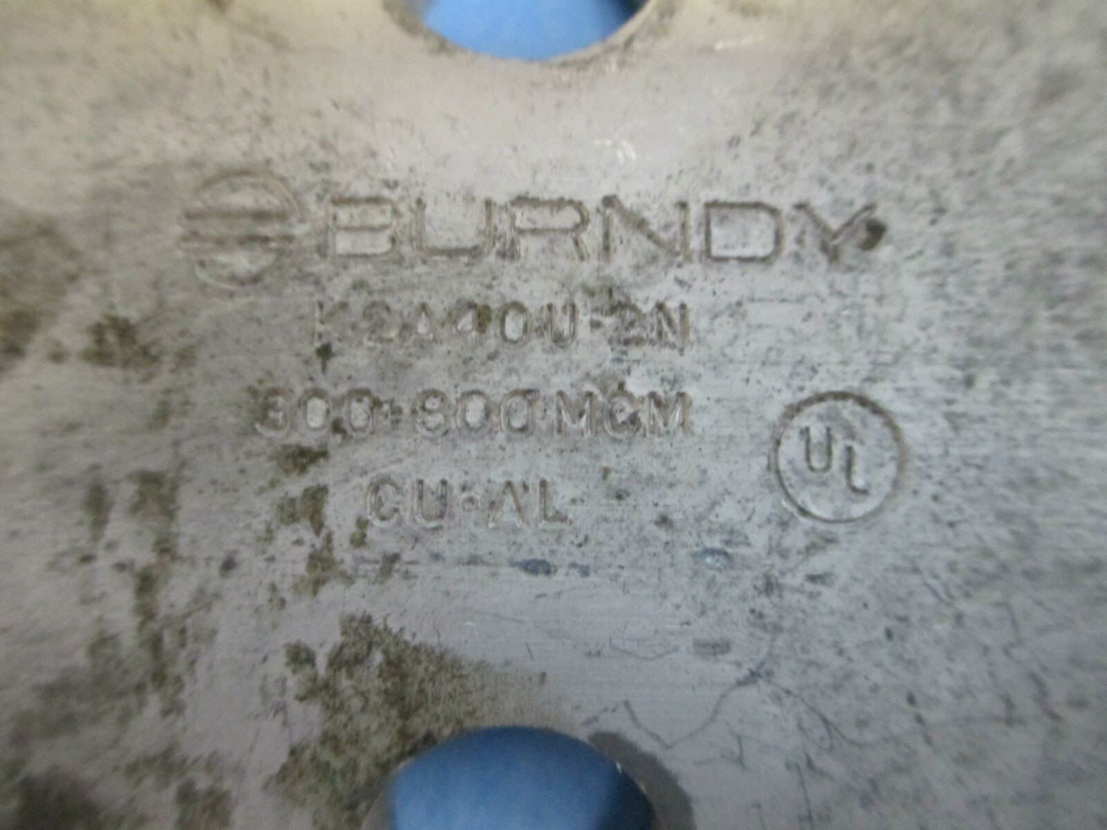 Burndy Screw Lug K2A40U-2N 300-800MCM Used