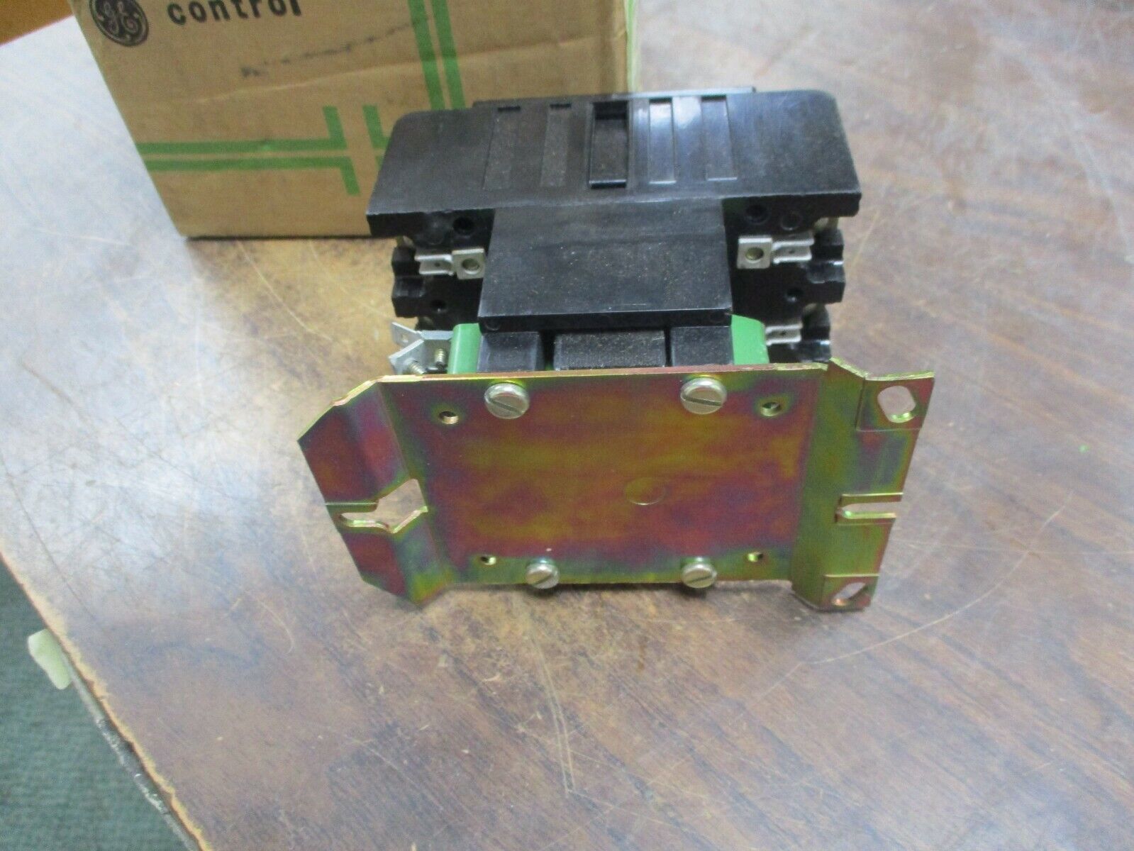 GE Contactor CR153FB078AAA 208-240V Coil 60A 3P New Surplus