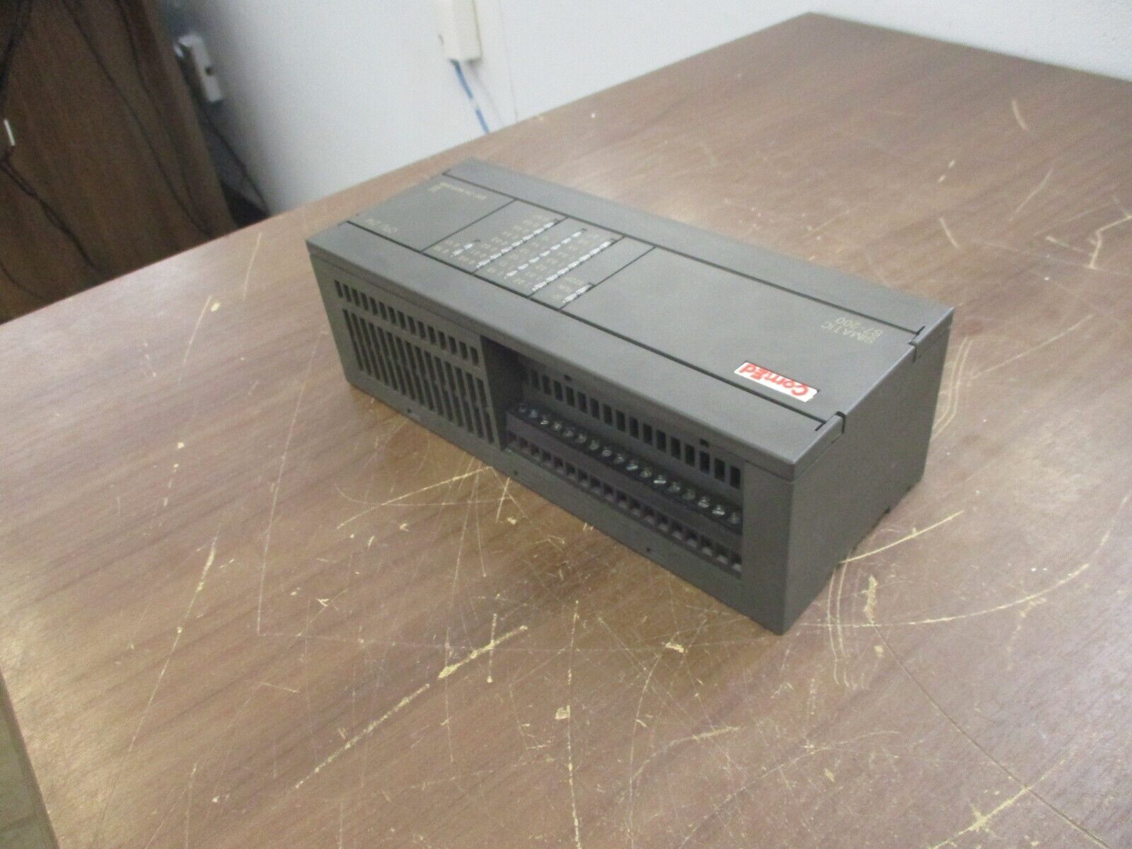 Siemens ComEd Simatic S7-200 CPU Module 6ES7 214-1BC01-0XB0 85-264VAC Supply
