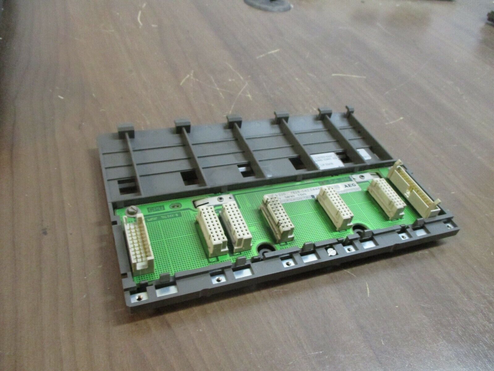 AEG DTA 200 Primary Subrack 7628-042.244800 Rev. 10 5-Slot Used