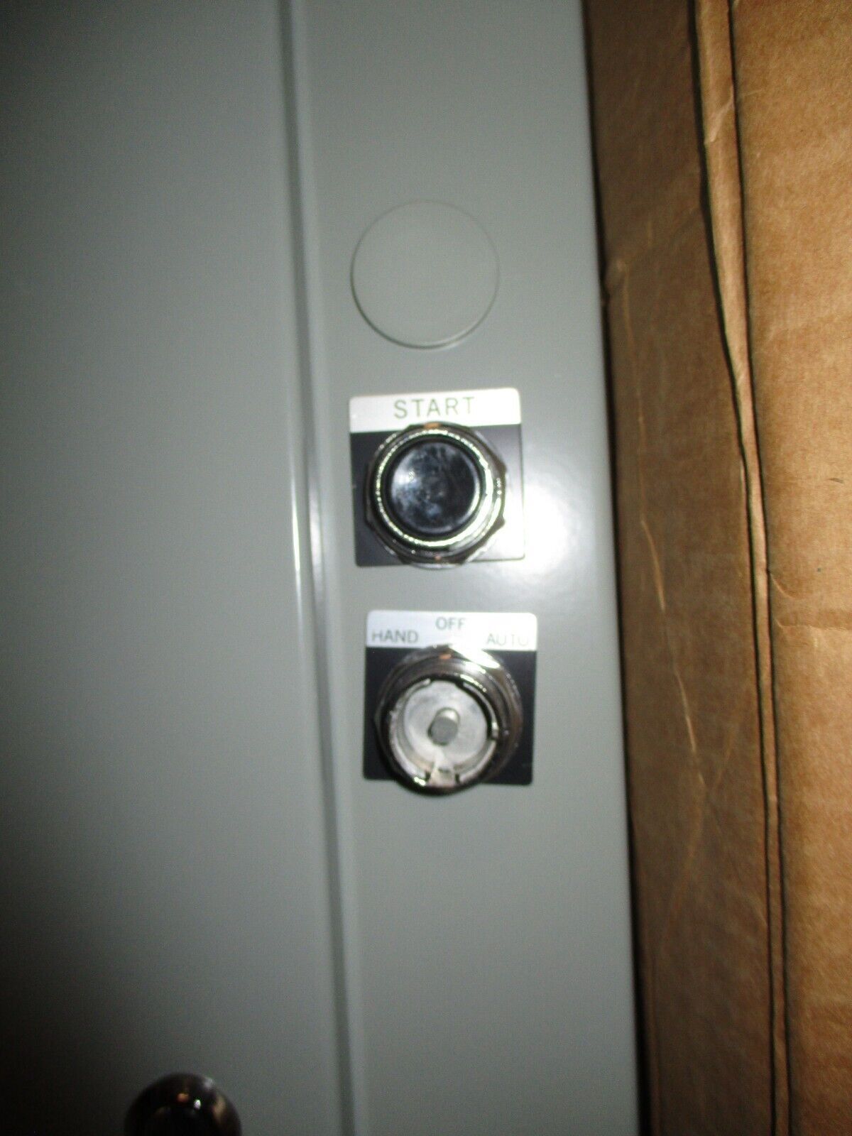 Eaton Size 3 Breaker Combination Pump Panel ECN5532CAG Mods: R63/E 460V Coil