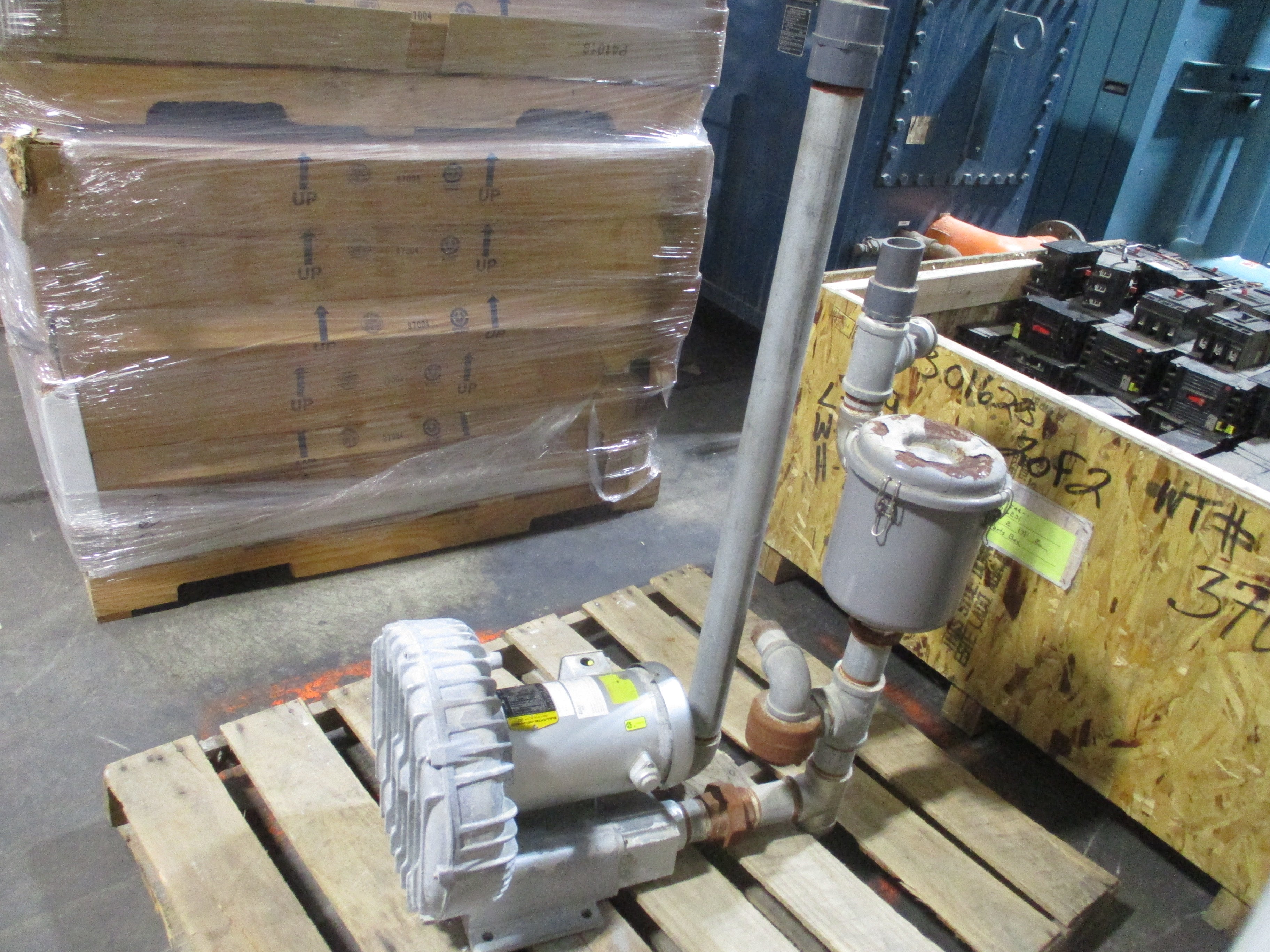 Gast Regenair Regenerative Blower R6335A-2 215CFM 80PSI 2.5HP 3Ph Used