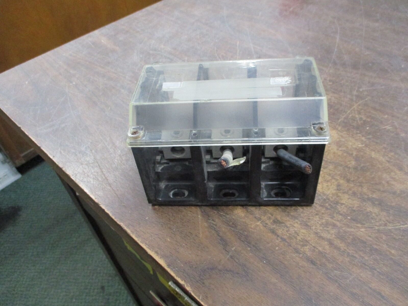 Buss Power Distribution Block 16321-3 Line 2/0-#14 Load(6) #4-#14 175A 600V Used