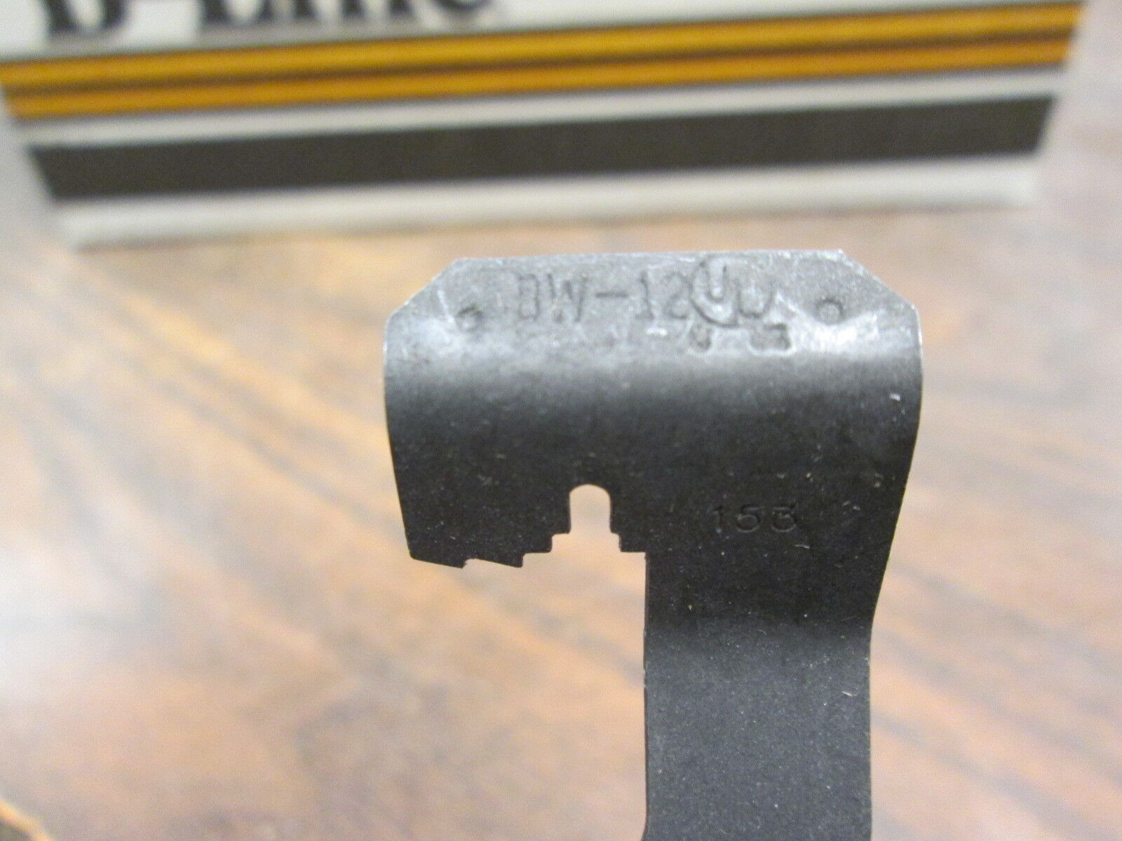 Cooper B-Line Wing Clip Rod and Wire Fastener BW-12 *Box of 100* New Surplus