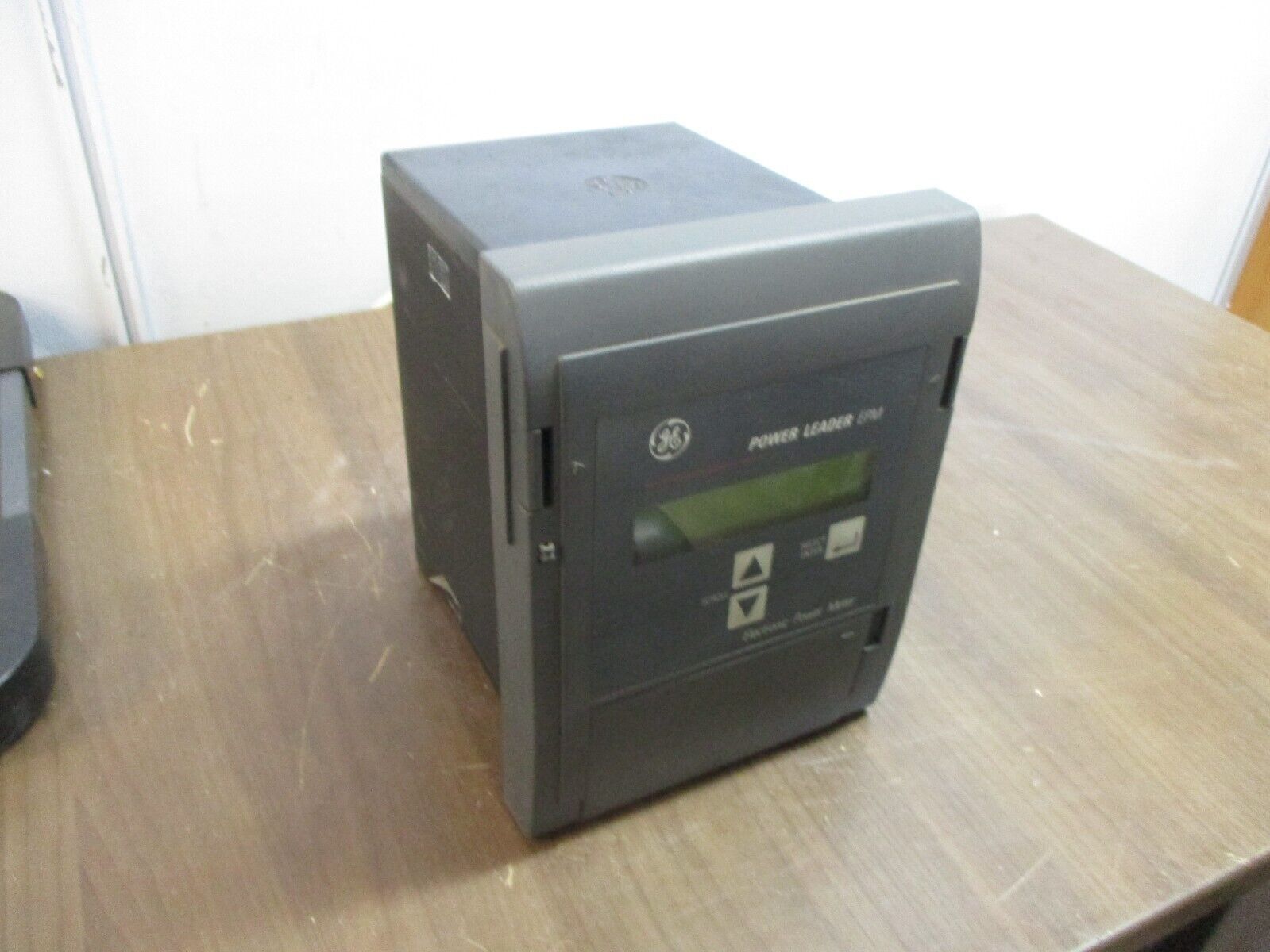 GE Power Leader EPM PLE3ESBG14 120V 50/60Hz 10A Used
