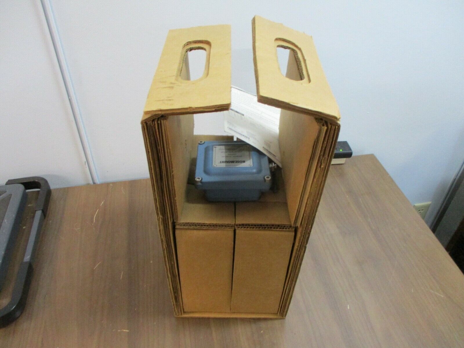 Rosemount Magnetic Flowtube 8711THA005R1N0 New Surplus