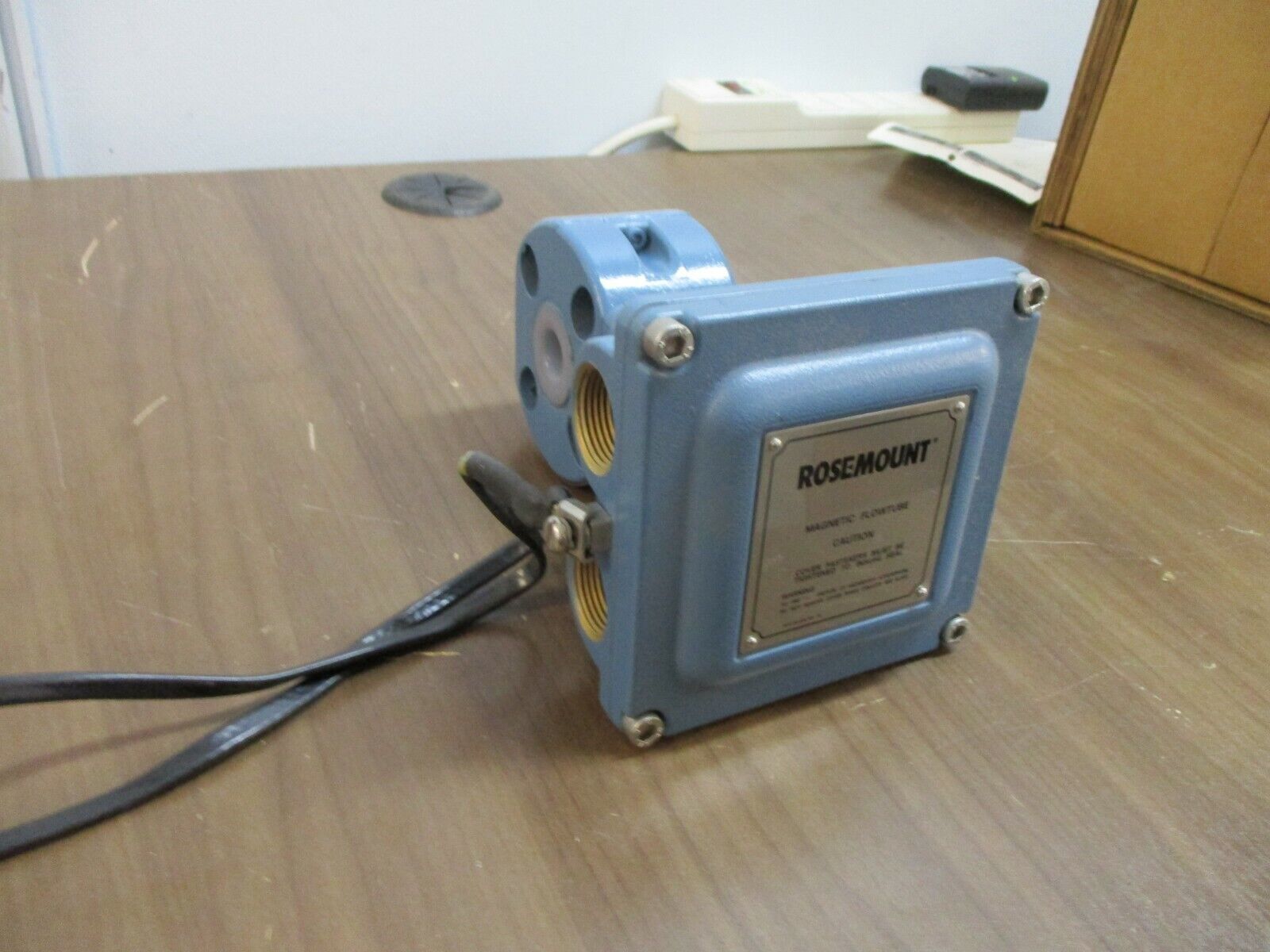 Rosemount Magnetic Flowtube 8711THA005R1N0 New Surplus