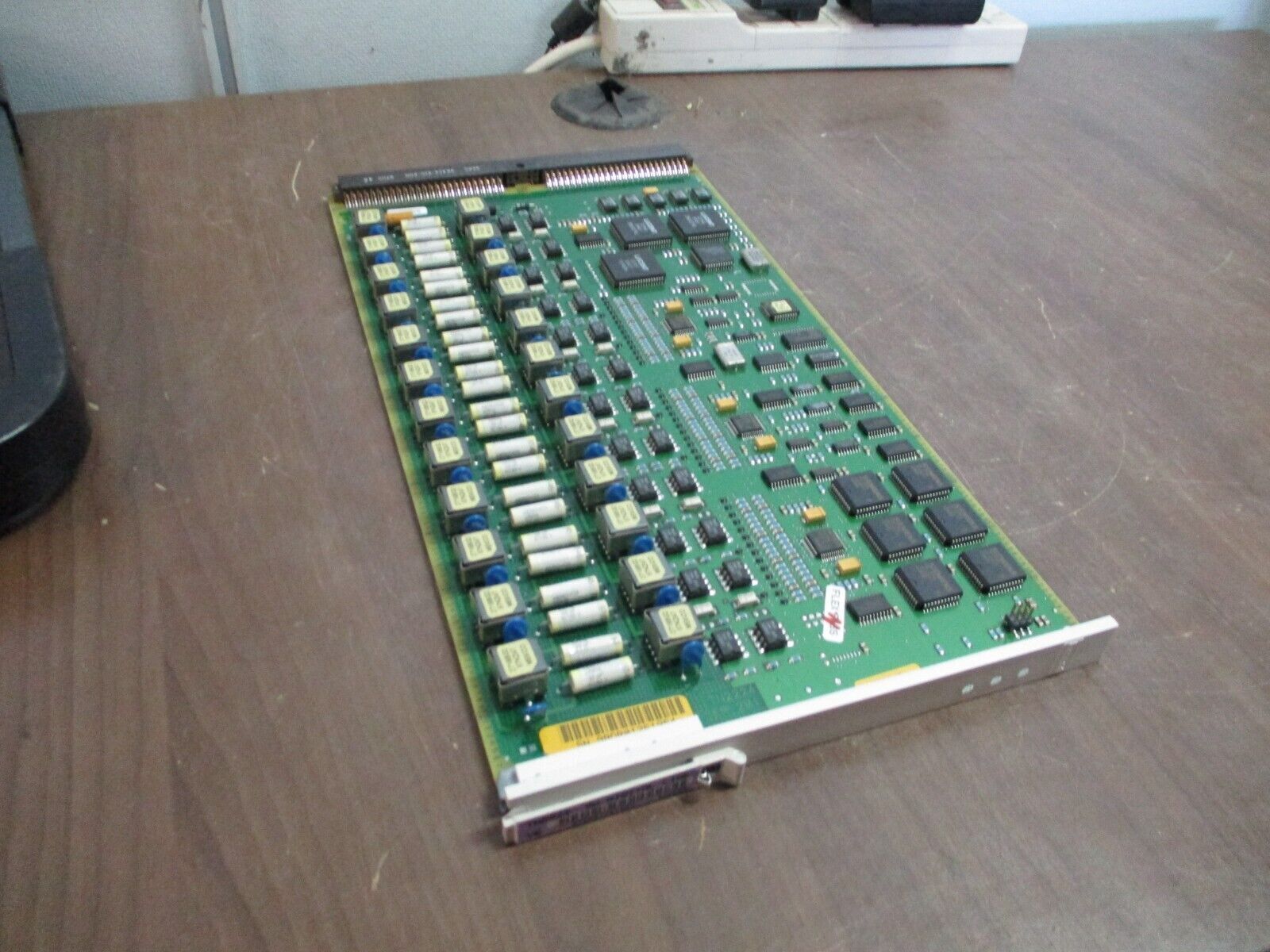 Lucent 2W Digital Line Card TN2224 V5 Used