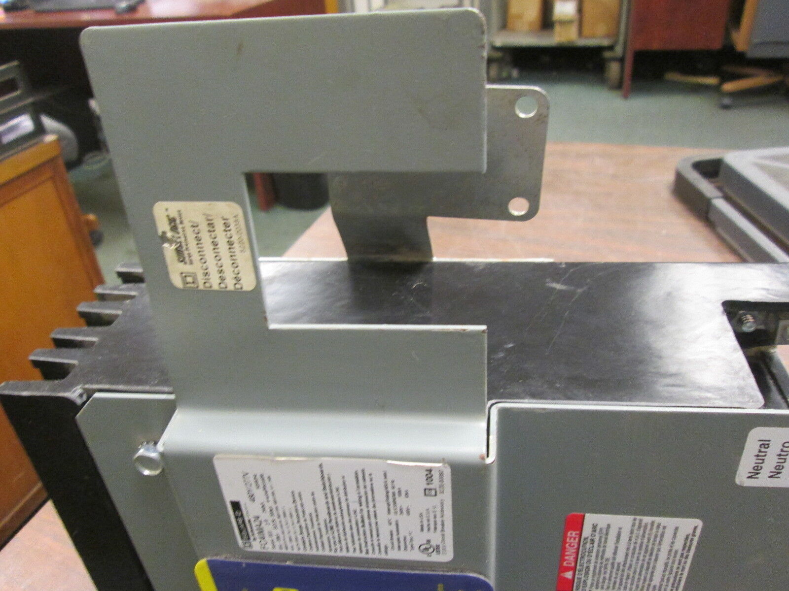 Square D SurgeLogic Surge Protective Device FC4IMA24 480Y/277V 50/50Hz Used