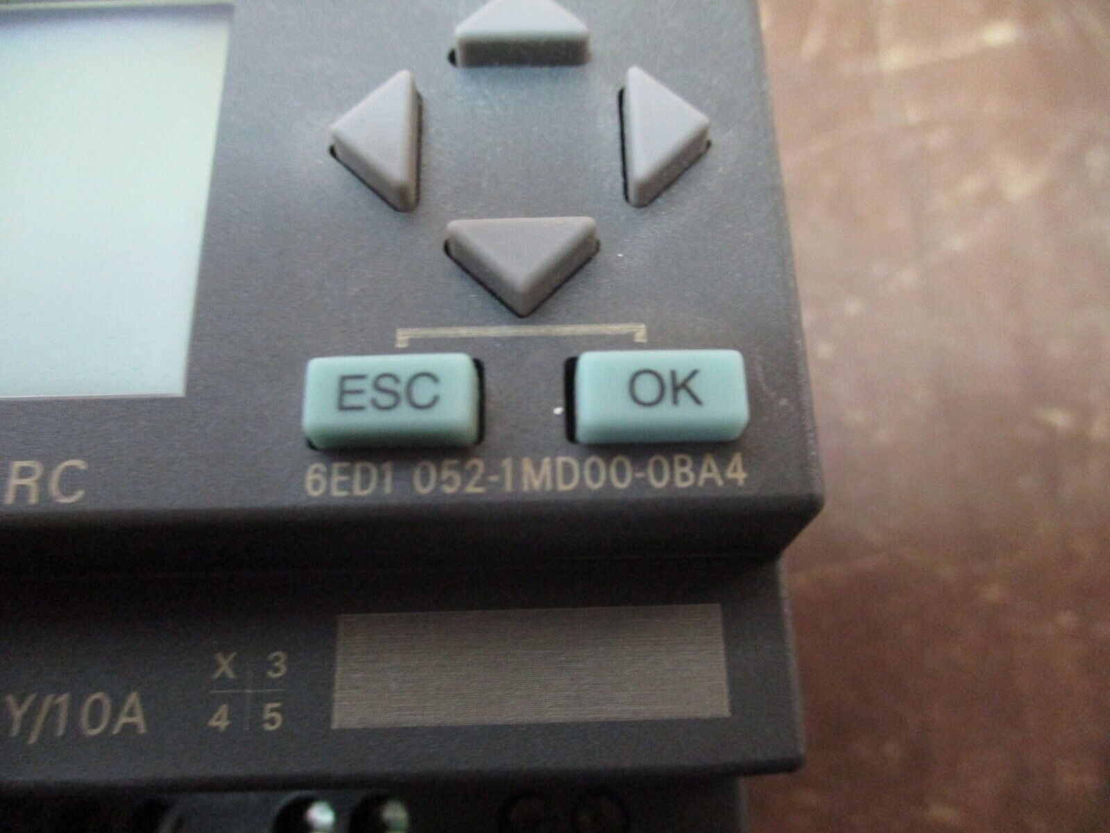 Siemens LOGO! Logic Module 6ED1 052-1MD00-0BA4 12/24VDC 8x Input Used