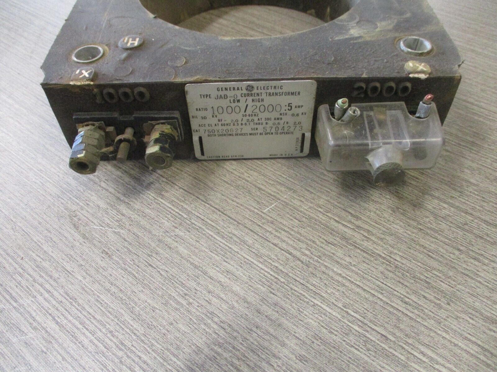 GE Type JAD-0 Current Transformer 750X20G27 1000/2000:5A 10KV BIL 50-60Hz. Used.