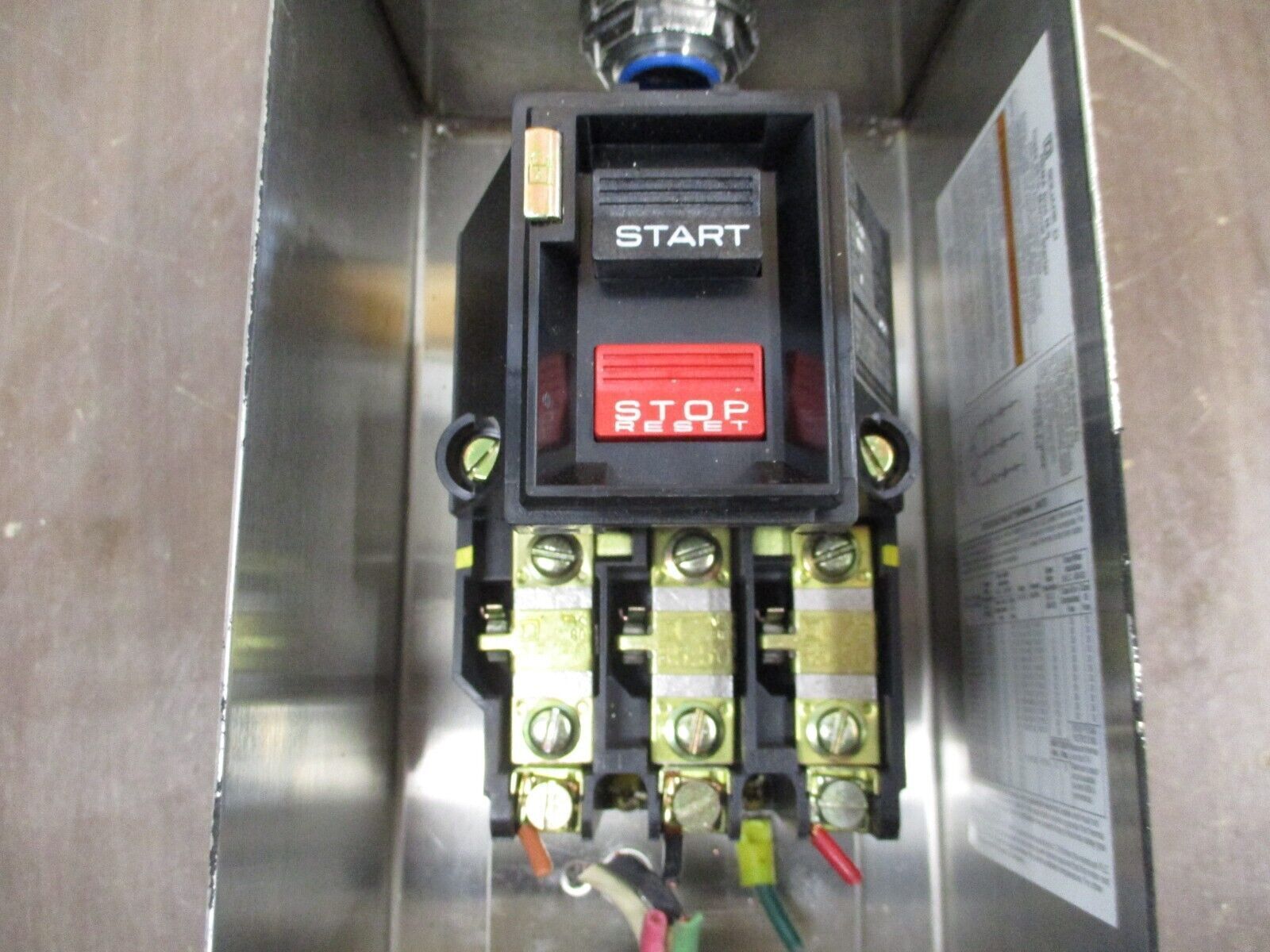 Square D Size M-0 Enclosed Starter 2510 MBW12 Ser C 4X Stainless Steel Enclosure