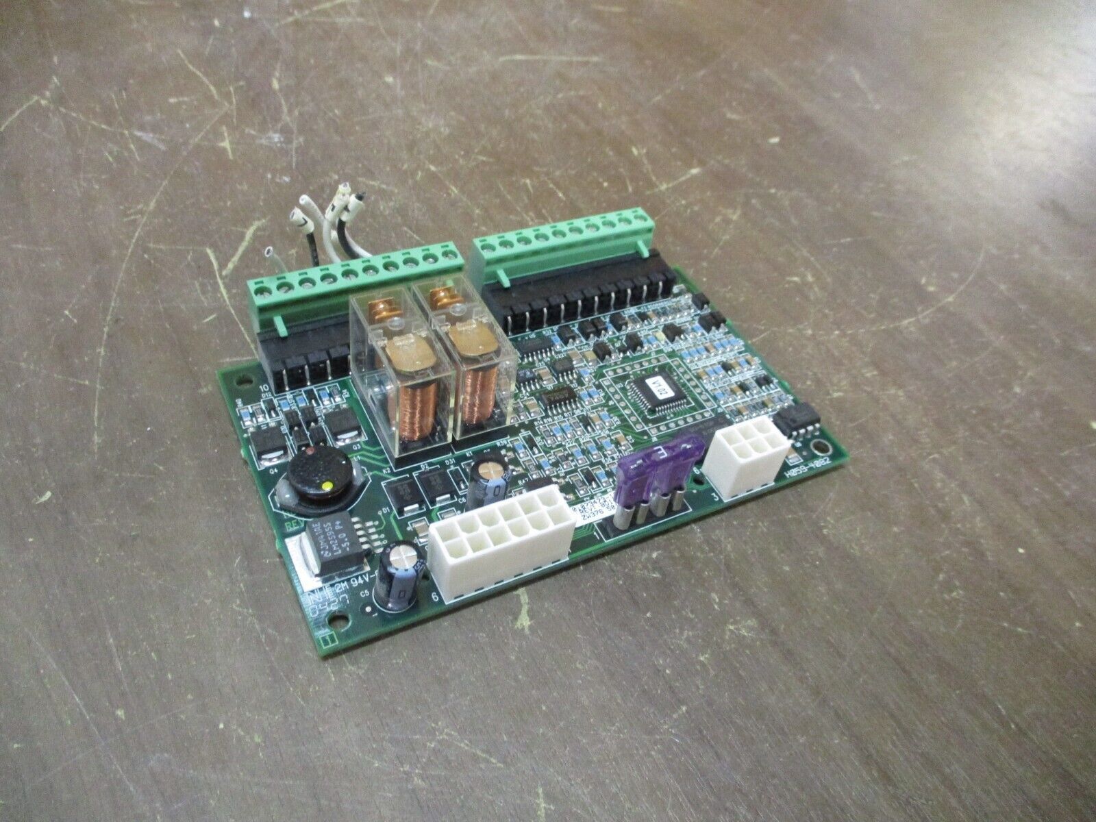 Eaton Control Board 101073473-101 Rev. B01 Used