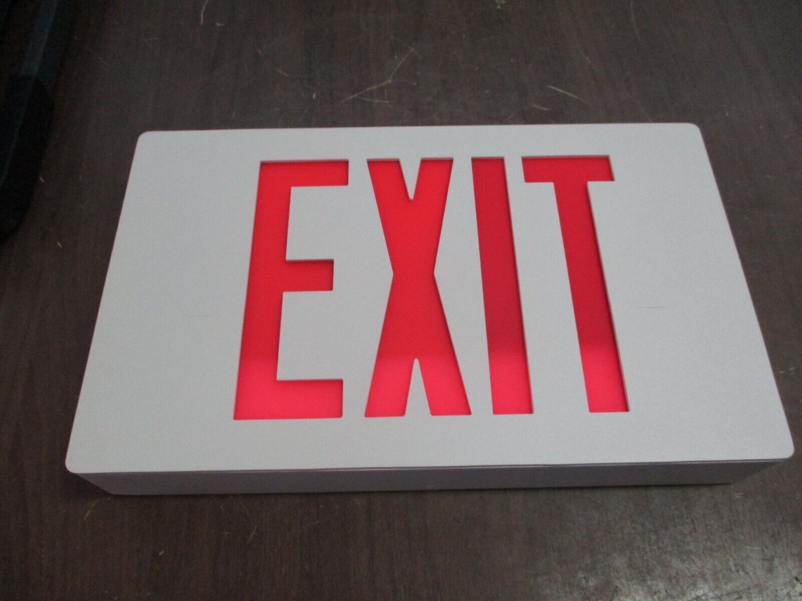 Eaton Sure-Lites LED Exit Sign CX62WH 120/240/277V Die Cast Aluminum New Surplus