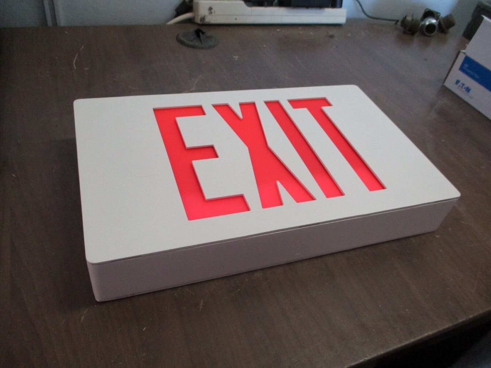 Eaton Sure-Lites LED Exit Sign CX62WH 120/240/277V Die Cast Aluminum New Surplus
