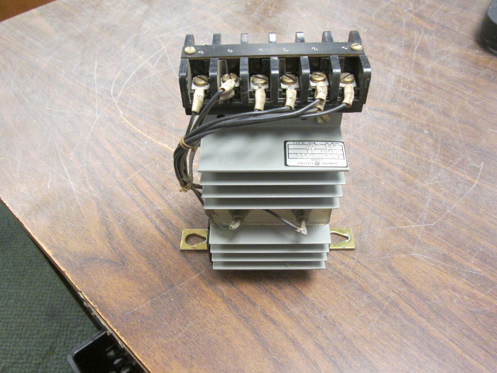 GE IC35000A Relay IC3500A 140G2R003 6A 300PIV Used