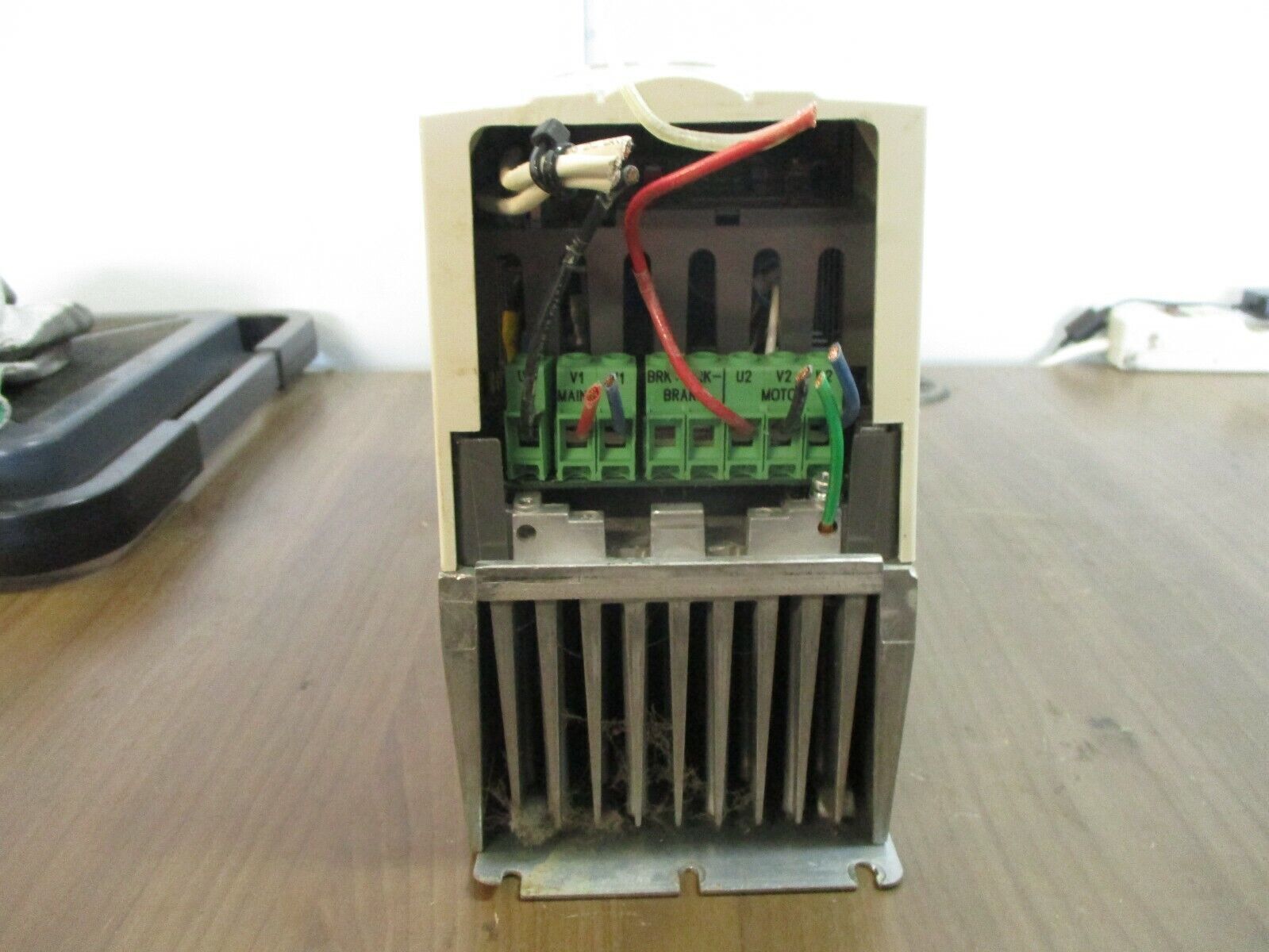 ABB ACH550 AC Drive ACH550-UH-012A-2 3HP/1.5HP w/ Keypad Used