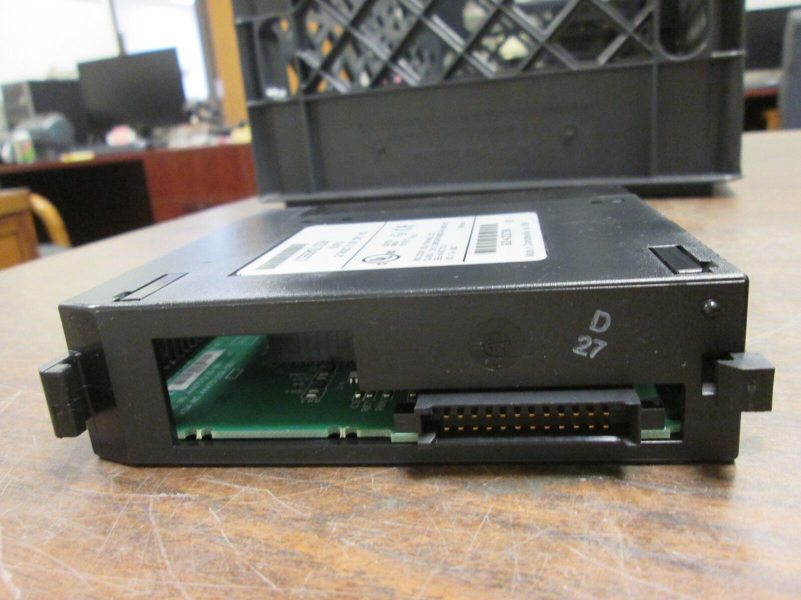 GE Fanuc Output Module IC693MDL753H 12/24VDC 0.5A 32PT Used