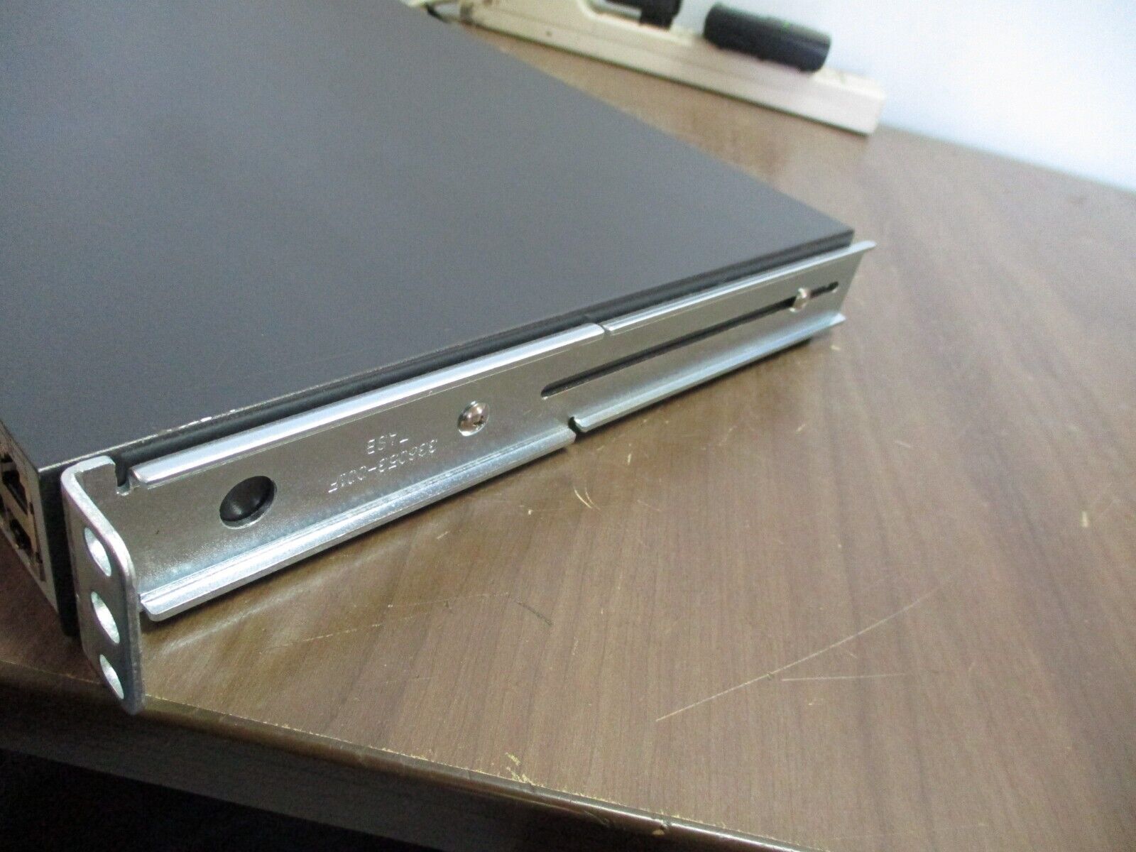 HP KVM Over IP Switch 408965-001 16-Port Used