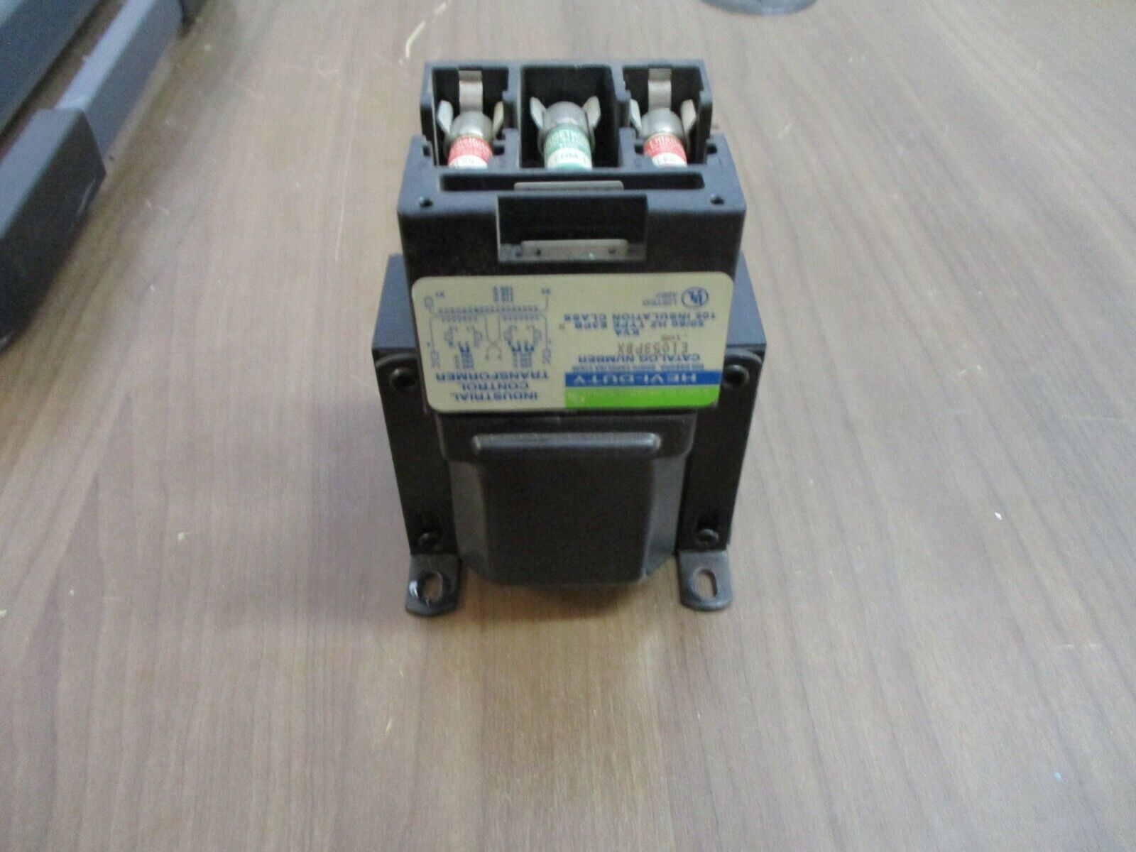 Hevi-Duty Control Transformer E1053PBX 0.105kVA Pri: 240/480V Sec: 120V 50/60Hz