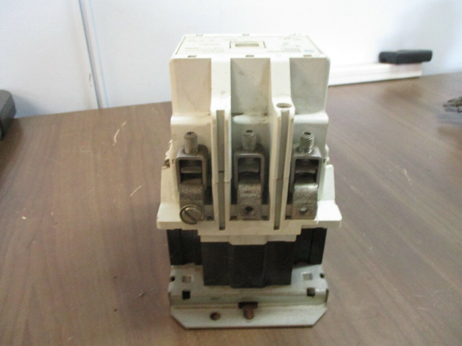Westinghouse Size 3 Contactor A201K3CA 120V Coil 90A *Missing Lug Screw* Used