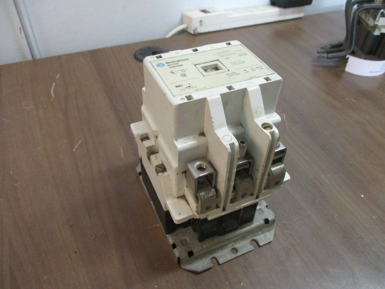 Westinghouse Size 3 Contactor A201K3CA 120V Coil 90A *Missing Lug Screw* Used