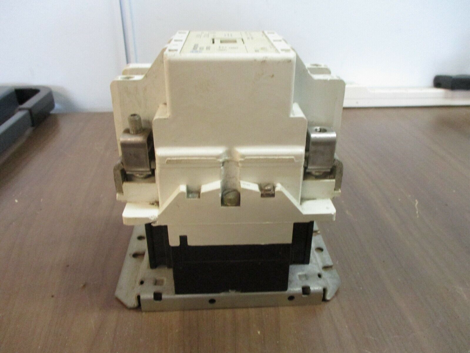 Westinghouse Size 3 Contactor A201K3CA 120V Coil 90A *Missing Lug Screw* Used