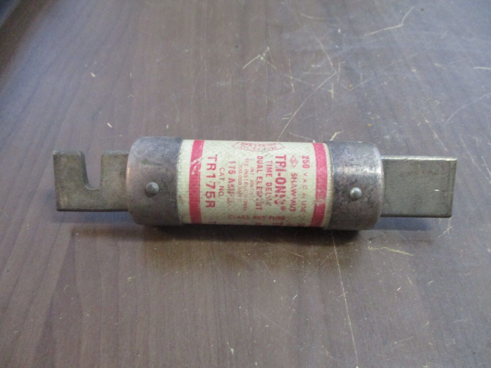 Shawmut Tri-onic Fuses TR175R 175A 250V Used