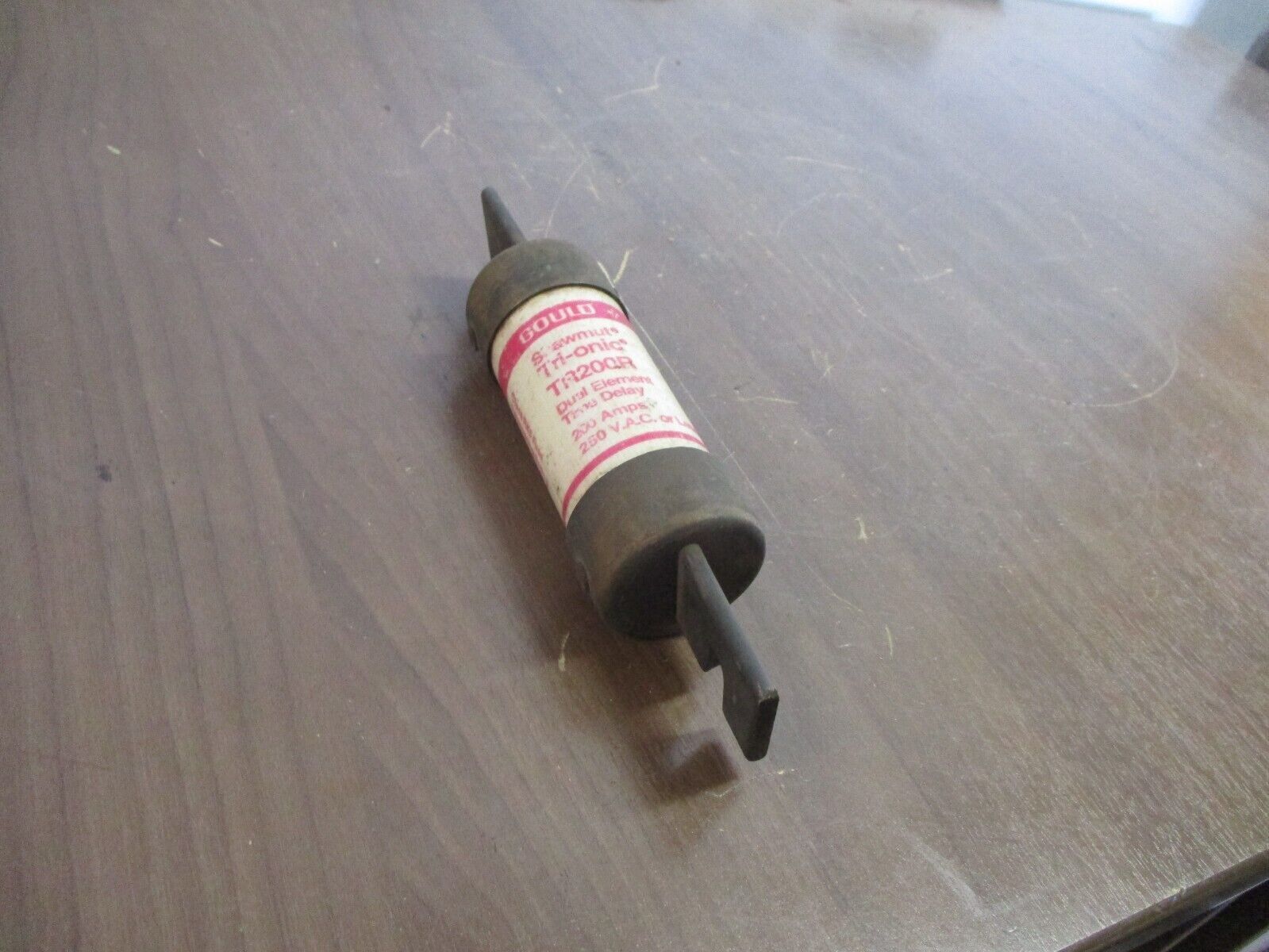Gould Shawmut Tri-Onic Fuse TR200R 200A 250V Used