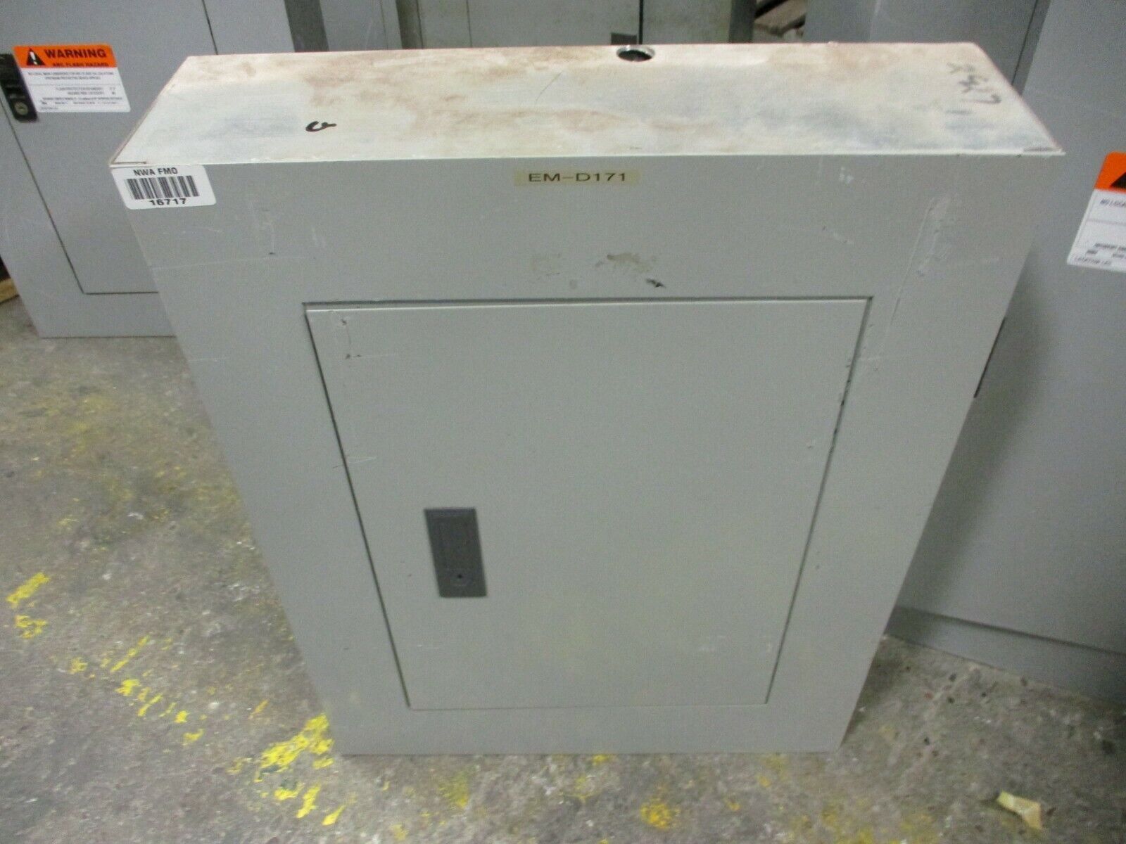 Siemens Main Breaker Circuit Breaker Panel CDP7 100A Max 120/240V 60A Main Used