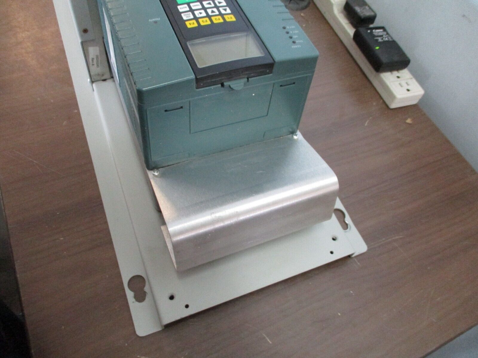 Rockwell Automation VTAC 9 AC Drive w/ Bypass 9VT401-008HTNN 5HP 3Ph w/ Keypad