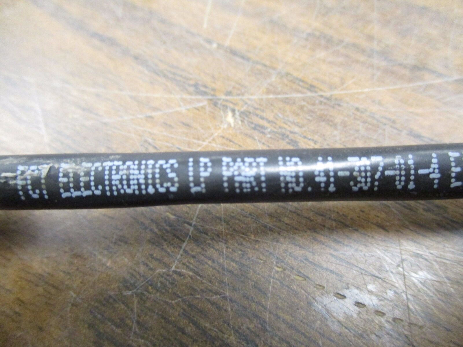 FCT Electronics RET Cable CA-TC-26272-0M5 8-Pin Used