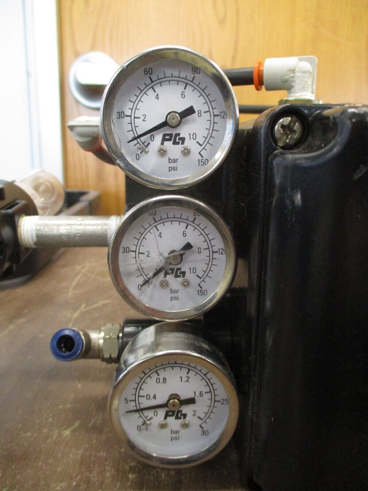 Triac Pneumatic Actuated Valve w/ Positioner FVD9C3S1002R3SPX6 Size: 1" Used