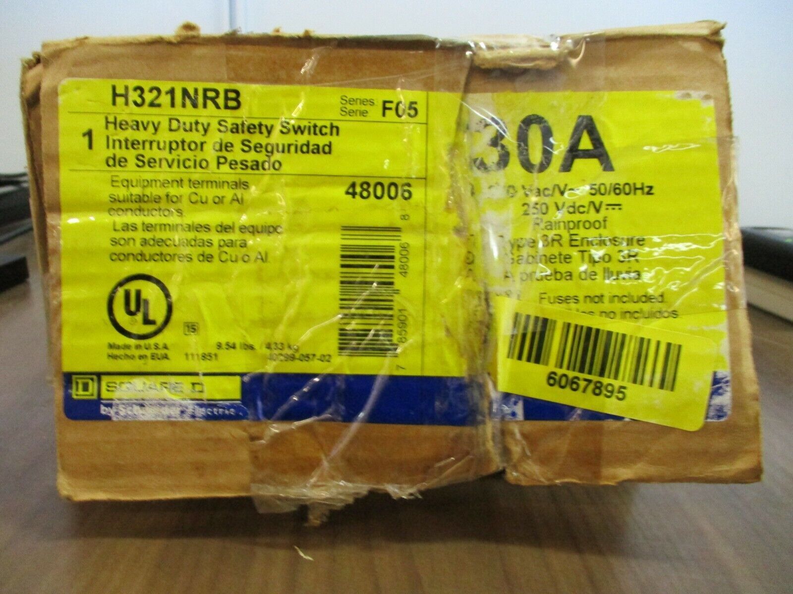 Square D Fusible Safety Switch H-221-NRB 30A 240V 3P Series F05 New Surplus
