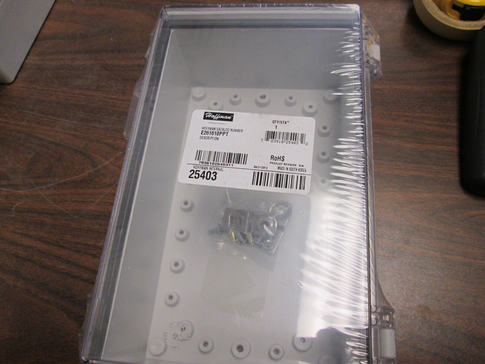 Hoffman Polycarbonate Enclosure E261610PPT Nema 4x Enclosure Inculdes Backplate