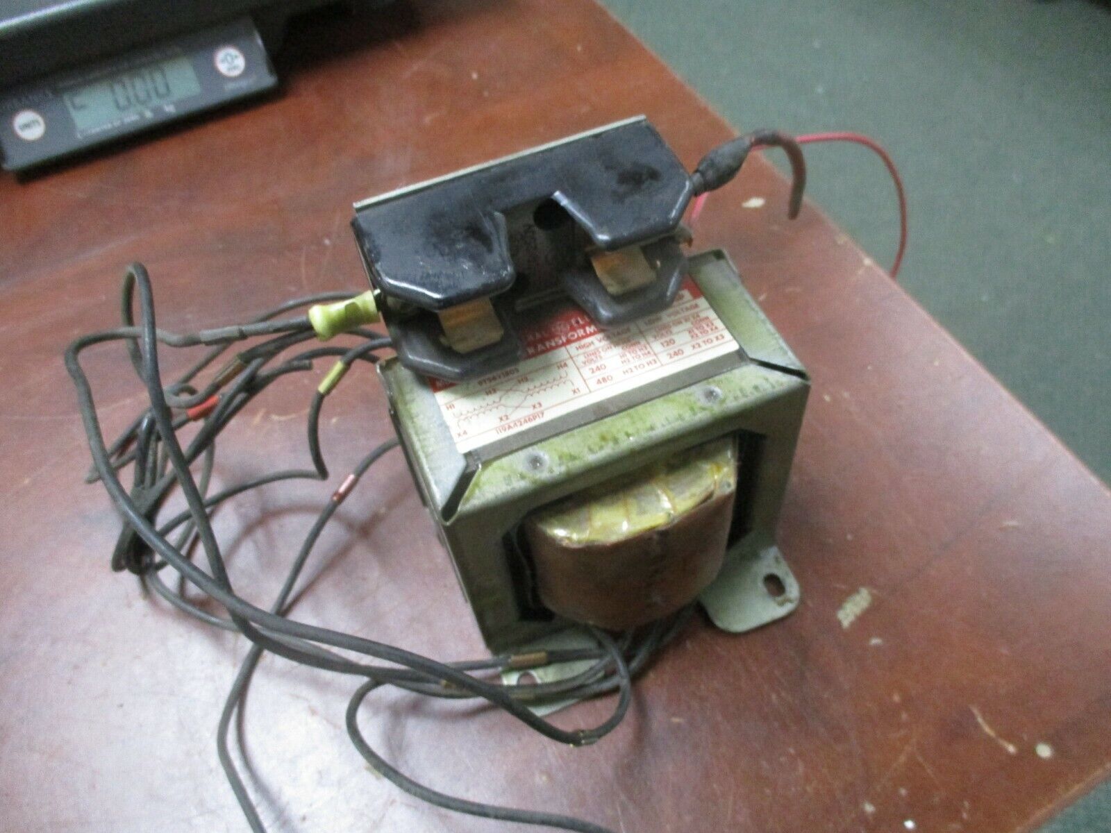 GE Type GP Transformer 9T56Y1805 0.150KVA Pri: 240/480V Sec: 120/240V 60Hz Used