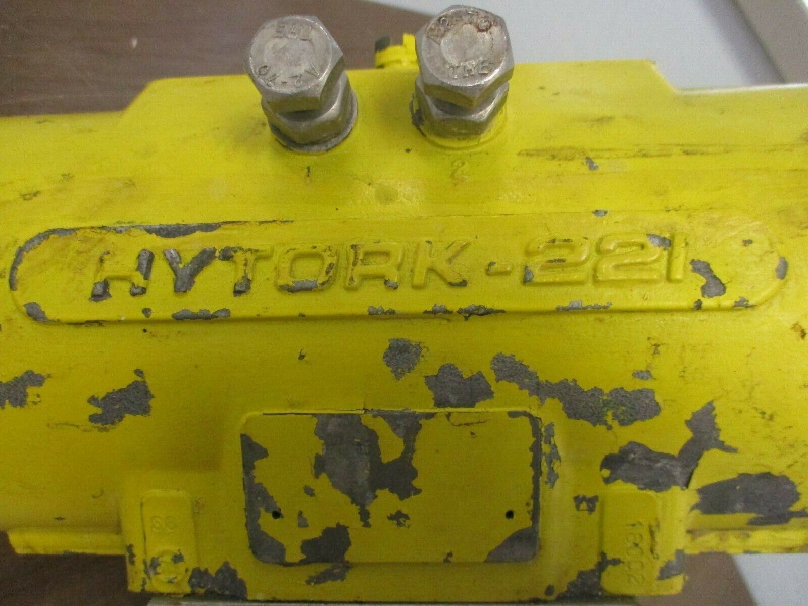 Hytork Actuated Valve 221 150PSI 1000 WOG Used