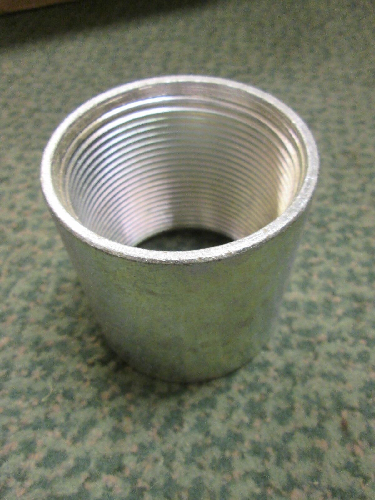 RobRoy Galvanized Steel Coupling Size 2-1/2" Box of 15 New surplus