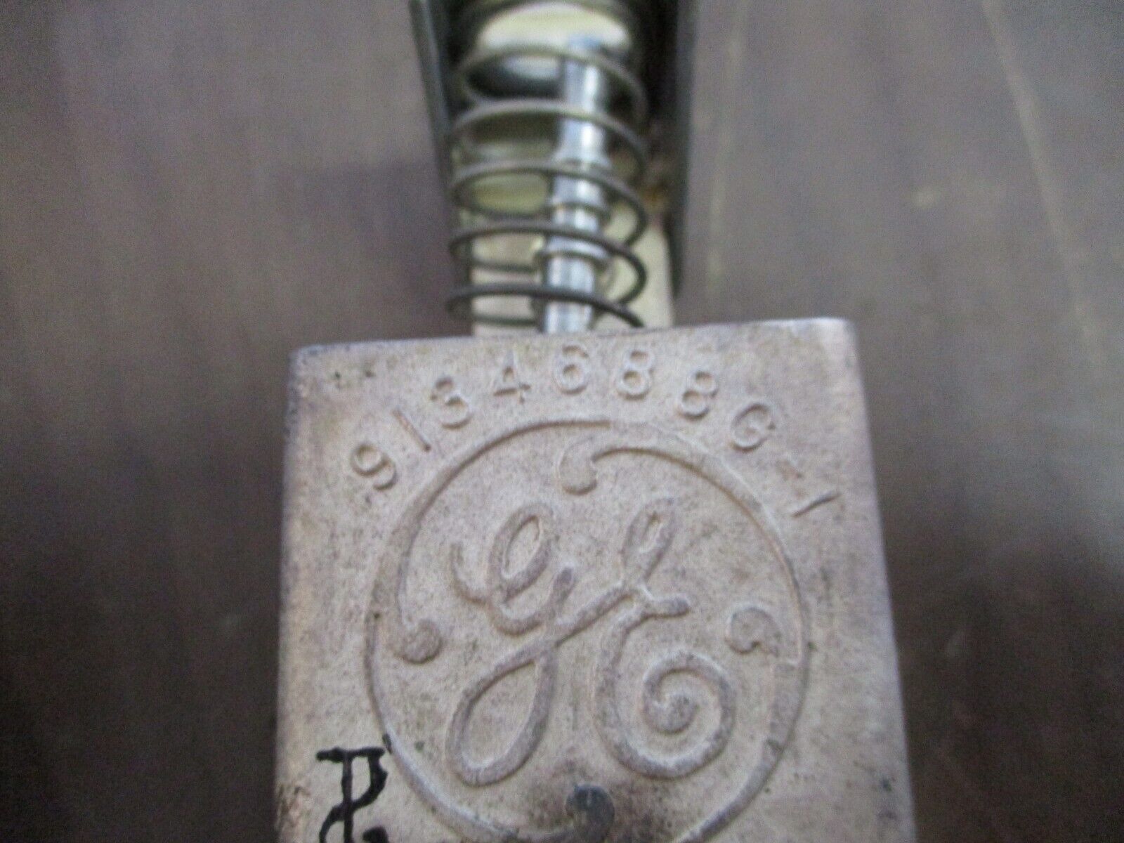 GE Brush Holder 9134688G-1 *Lot of 2* Used