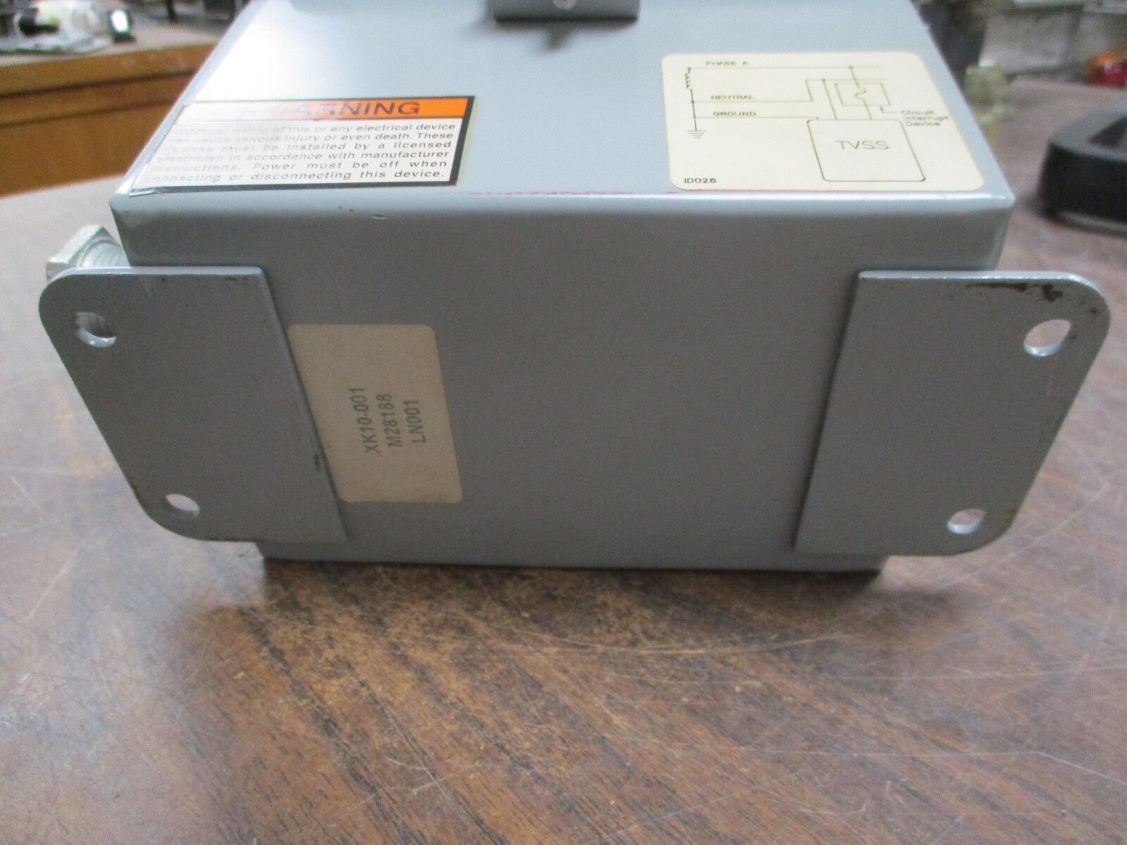 Innovative Technology The IT Protector P-Plus Surge Suppressor P-1S 120+C 120V