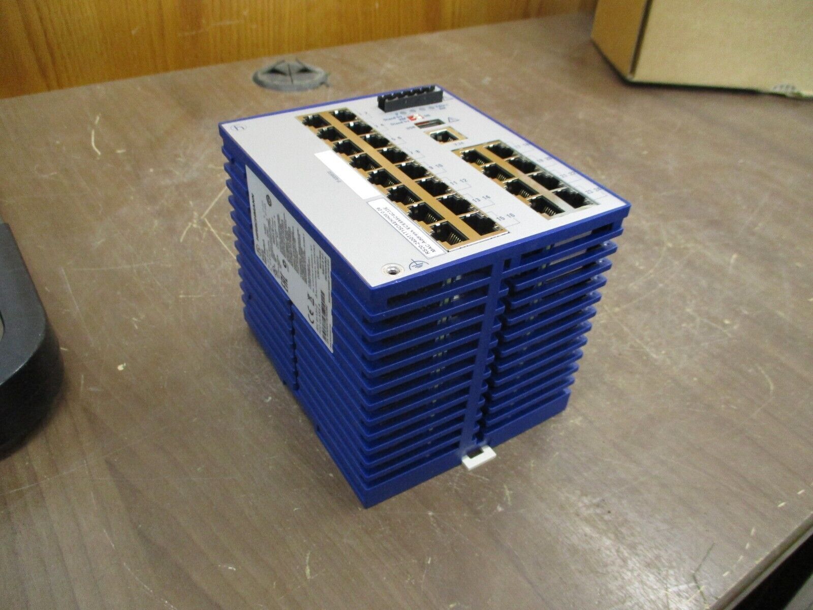 Hirschmann Managed Industrial Ethernet Switch RS20-2400T1T1SDAE SW Rel. 08.0.05